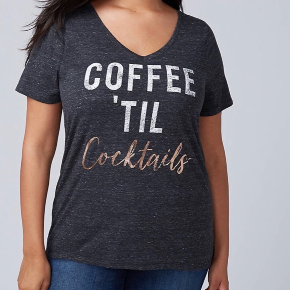 Lane Bryant Coffee til Cocktais Tee ☕️